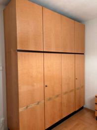 Schlafzimmer Schrank