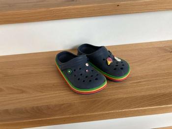 (reserviert) Crocs dunkelblau, Größe 31