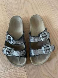 SUPERFIT Hausschuhe grau metallic Gr 32 Mädchen