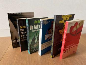 6x Sachbücher Romane