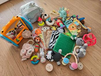 Diverses Babyspielzeug