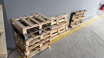 Holzpaletten zu verschenken (Selbstabholung)