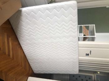 Matratze zu verschenken