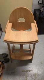 Hochwertiger Kinder-Hochstuhl aus Holz