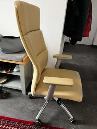 (reserviert) Bürostuhl zu verschenken