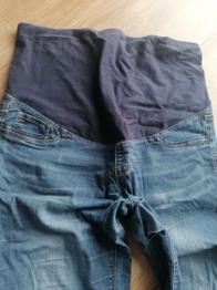 Umstandsjeans kaputt Bauchlatz