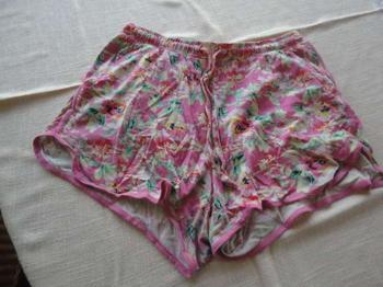 #willhelfen Gr. S ca. Gr. 170 kurze Hose Shorts Schlupfhose von Laura Torelli Young Fashion NKD