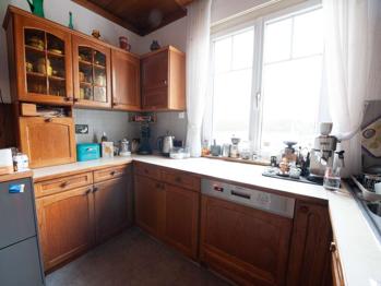 Küchenmöbel ab 30. März