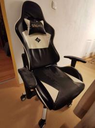 (reserviert) Gamingstuhl