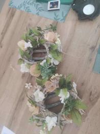 Deko: Holz, Korbgeflecht, Kunstblumen neuwertig