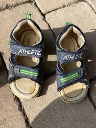 Sandalen Gr. 23 Buben