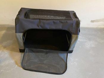 (reserviert) Hundetransportbox