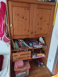 Kleiderschrank