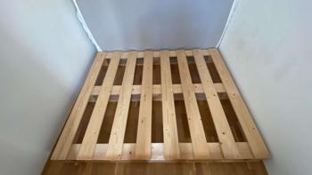 Massivholzbett 160 x 200