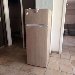 Indesit Kühlschrank Gefrierfach groß