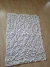 Bettdecke Gitterbett