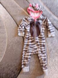 Mädchen Anzug Gr. 80