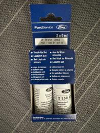 Ford Fiesta Lackstift Set (Original verpackt und verschlossen)