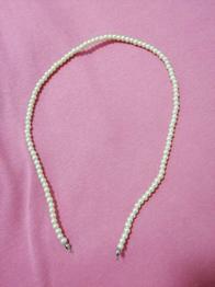 Kette aus Kunstperlen (NEU)