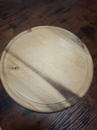 Rundes Holzschneidebrett