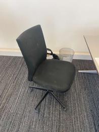 Bürostuhl -noch bis Freitag 20.3. (13 Uhr)
