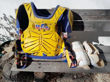 Ufo Motocross brustpanzer