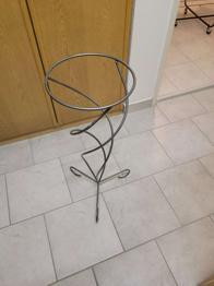 DEKO - Ständer aus Metall - Höhe 73 cm