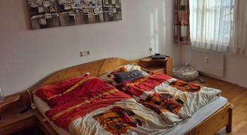 Massivholz Doppelbett 340 x 210cm