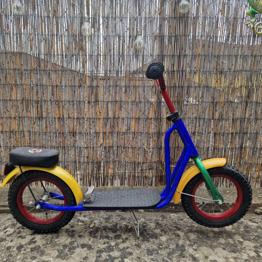 Roller in 3822 Karlstein / Länge 110