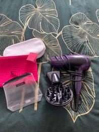 Haartrockner Föhn Remington + Vichy Douglas Notino Kosmetiktascheset