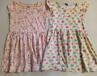 (reserviert) 2 Kleider Gr 116 (c)