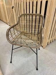 Sessel aus Korbgeflecht