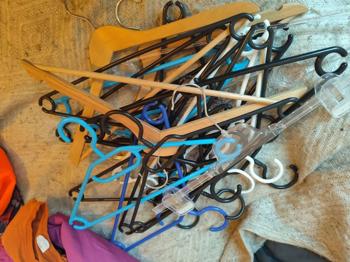 (reserviert) Kleiderbügel