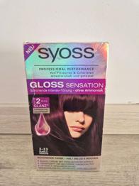 Haartönung Dunkle Kirsche