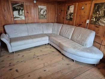 Ecksofa zu verschenken