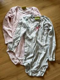 (reserviert) Langsarmbodys Größe 98/104