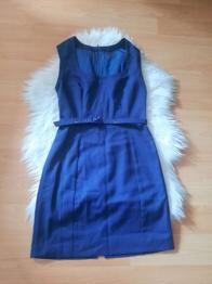 Blau herbstliches Kleid
