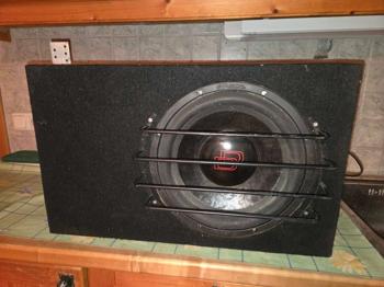 Subwoofer und Verstärker