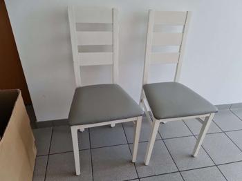 2 Sessel müssen geleimt werden