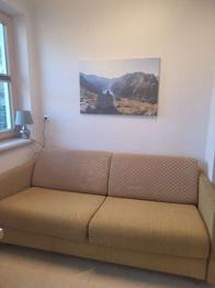 Hotelschlafcouch mit hochwertiger Matratze