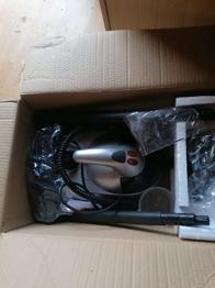 (reserviert) Verschenke neuen Dampfreiniger