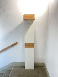 Modernes Garderobenpanel - Weiß/ Holzoptik