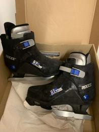 Kinder Eislaufschuhe (reserviert)