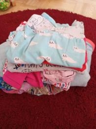 Babykleidungspaket 74/80