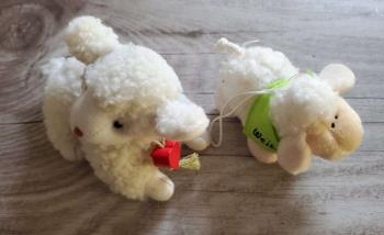 2 nette Oster Schäfchen