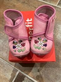 Hausschuhe Superfit Gr. 19