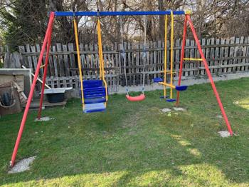 (reserviert) Schaukel zu verschenken