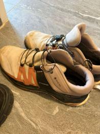 Sportschuhe Sketsches Gr.42 und Salamon Goretex Gr.43 1/3
