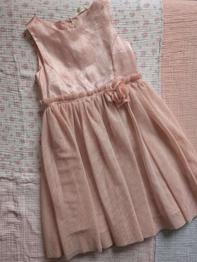 Kleid 128