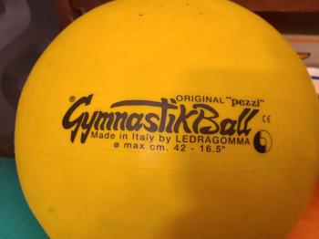 Verschenke 3 Gymnastik Bälle